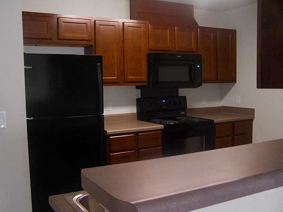 5th image of 2079 Charlotte St #12642416