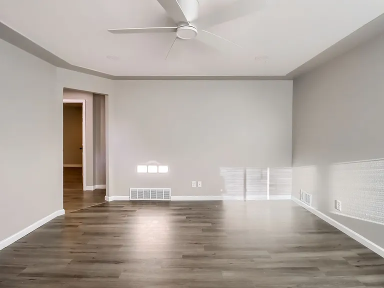 3341 N Olive St — Photo 5