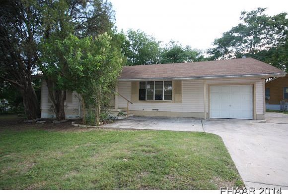 1st image of 1206 Gray Dr