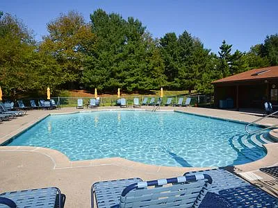 Enjoy the pool and tennis!