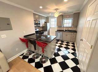 113 Catharine St APT 3, Philadelphia, PA 19147