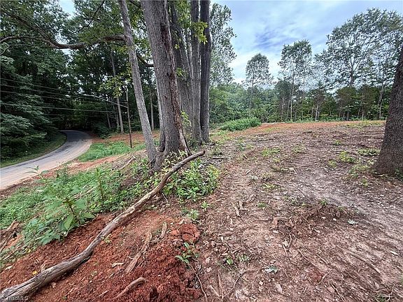 3rd image of 0 Barlow Cir Lot 25A