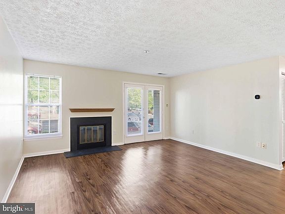 3rd image of 6460 Green Field Rd Unit 204
