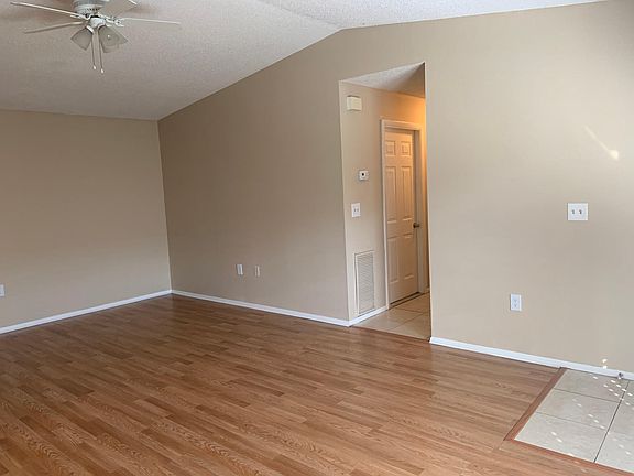 2nd image of 3482 Saulstars Ct