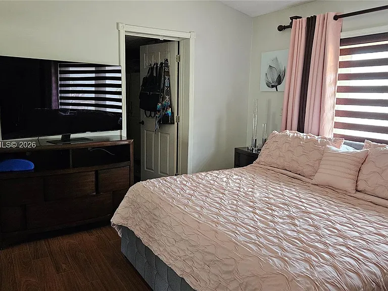 17124 SW 143rd Pl — Photo 11