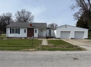 2201 Delmar Dr, Belleville, IL 62221