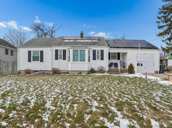 777 Barron Ave, Woodbridge, NJ 07095