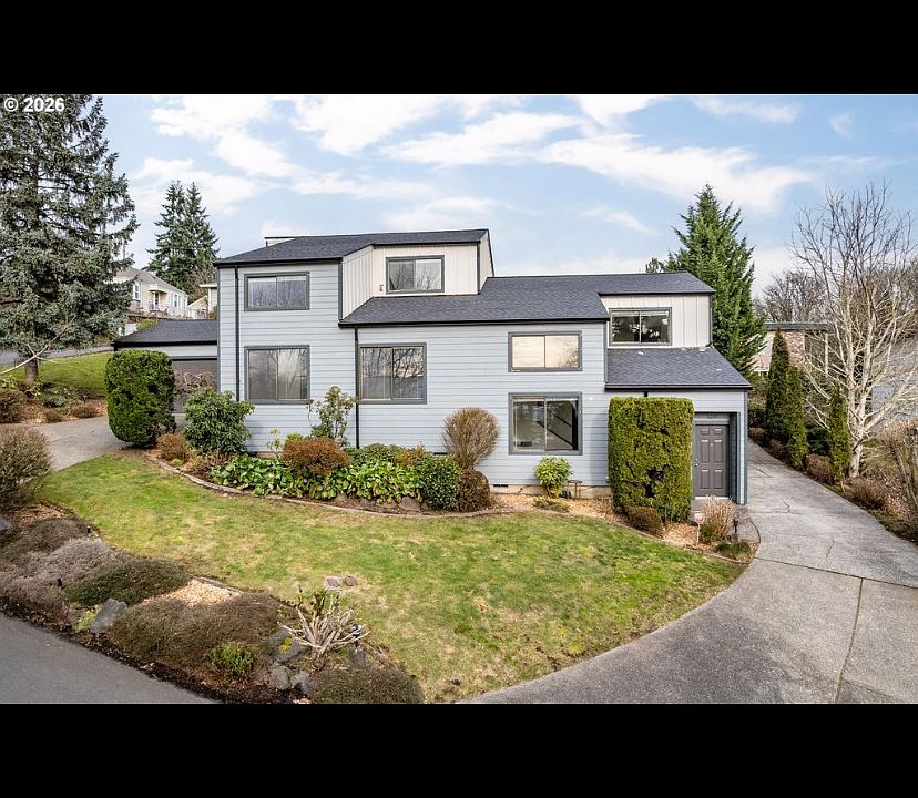 1st image of 1207 Holly St #1207
