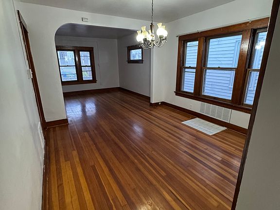 5th image of 1759 Avenue B #1