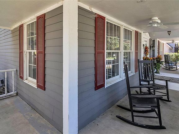 5th image of 1309 Wellington Way
