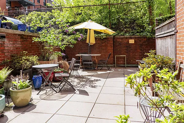 Sold by Brown Harris Stevens | media 9