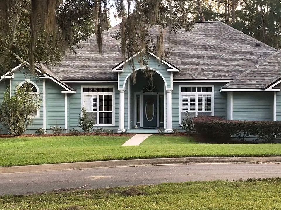 1st image of 1922 NW 113th Dr