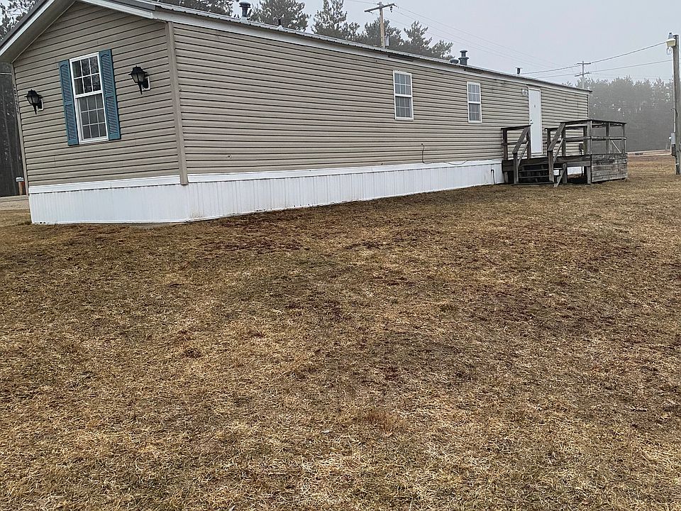 2nd image of 18025 Fifteen Mile Rd
