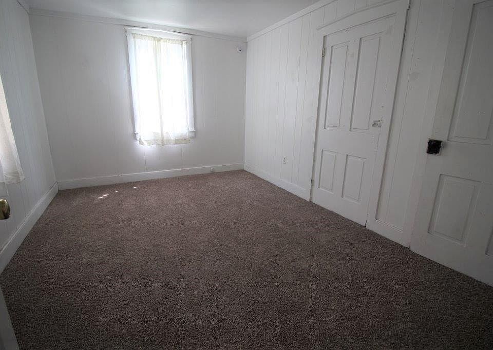 2nd image of 63 Main St APT A
