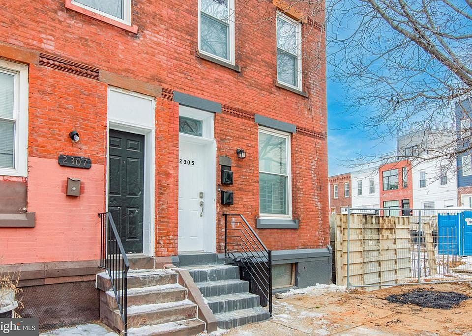 2nd image of 2305 N College Ave #B