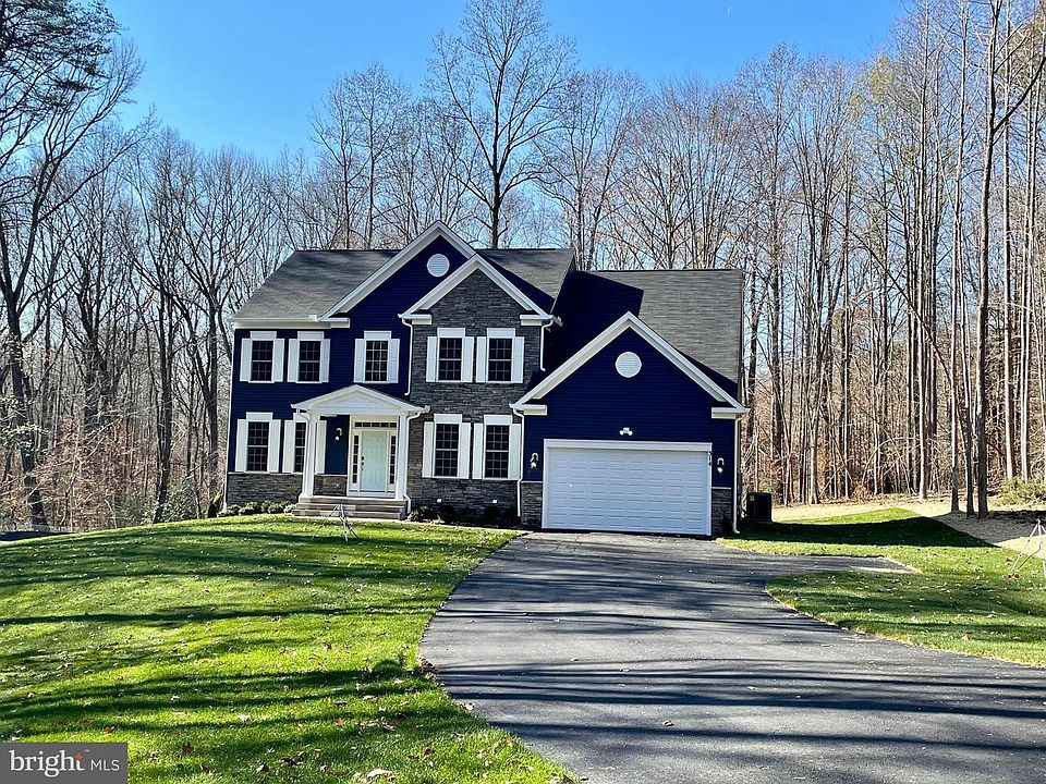 1st image of 314 Woodfield Dr