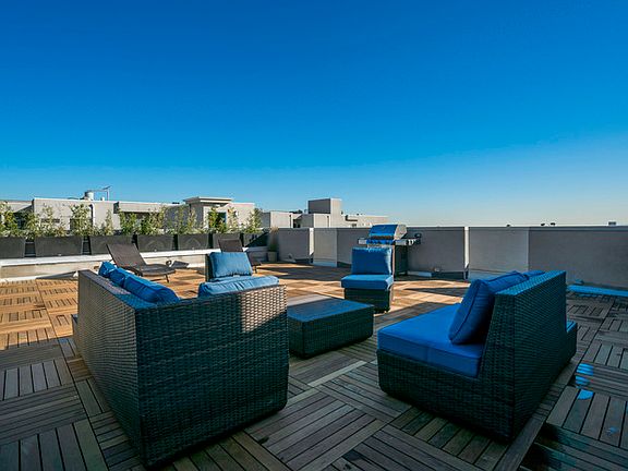 3rd image of 1432 N Curson Ave #201