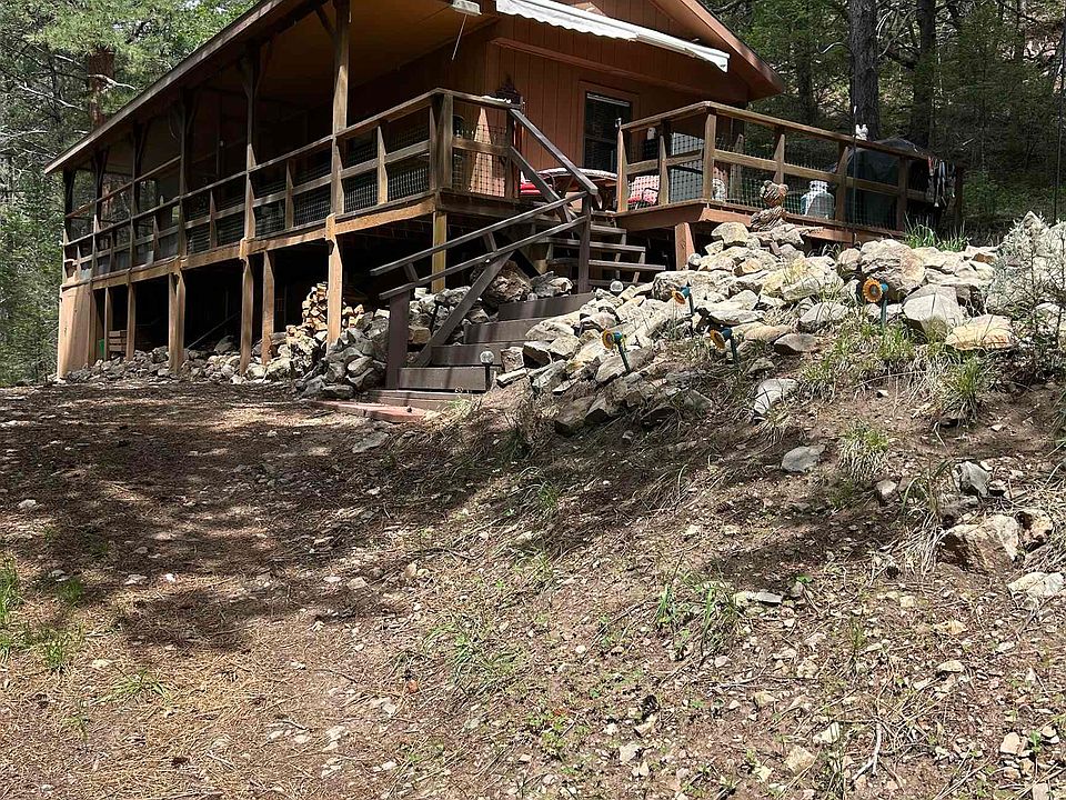 1st image of 60 Pine Valley Dr