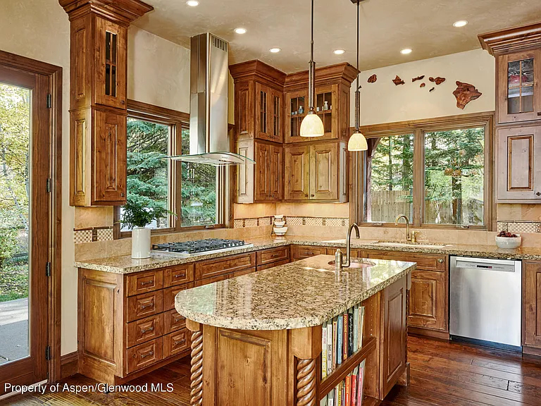 1232 Mountain View Dr #B — Photo 12