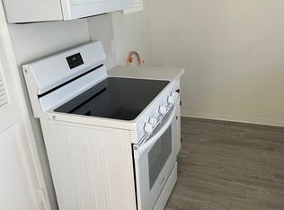 347 N Oakhurst Dr APT 5, Beverly Hills, CA 90210
