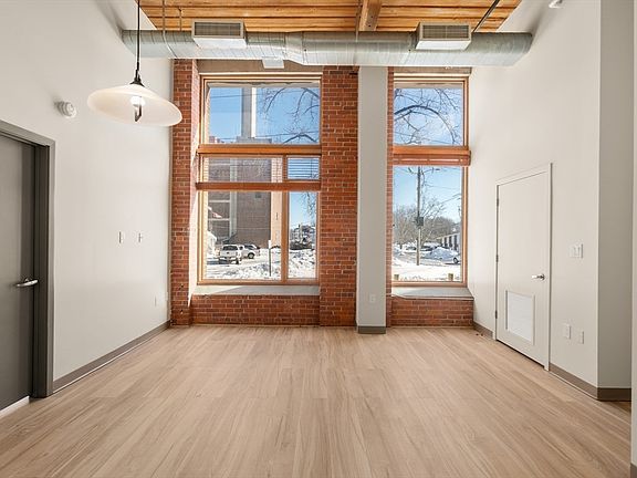 2nd image of 146 Court St APT 108