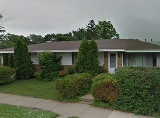 621 Spring St NE #E, Minneapolis, MN 55413