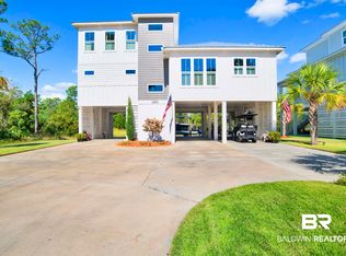 27071 Palmetto Dr, Orange Beach, AL 36561