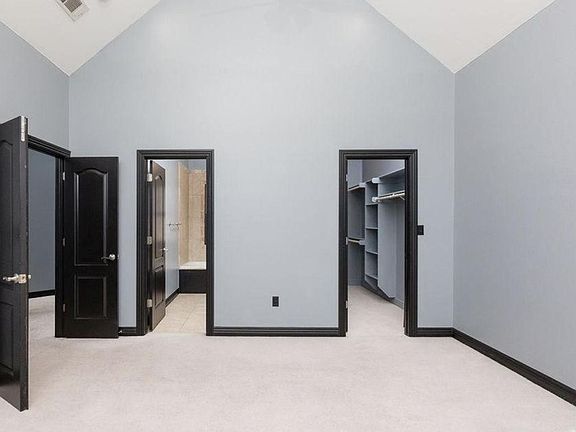 5th image of 2608 S Everest Ave #2608