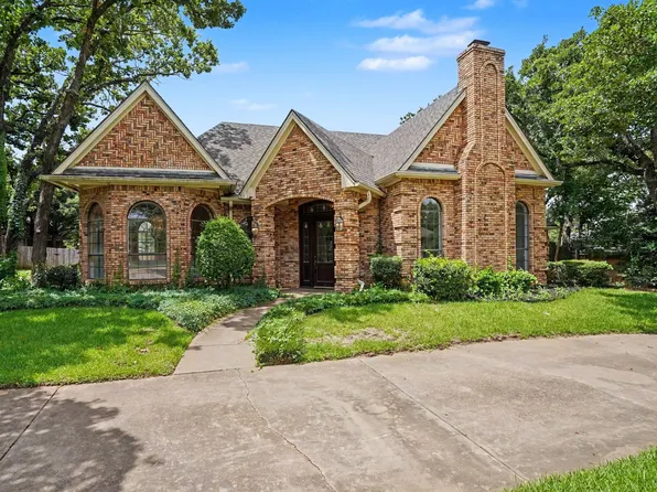 5 Creekmere Dr, Trophy Club, TX 76262