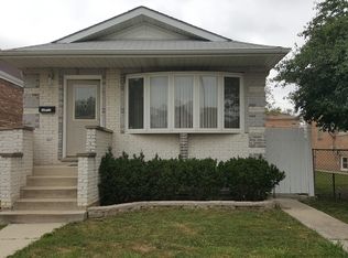 7234.5 W 61st Pl, Summit, IL 60501