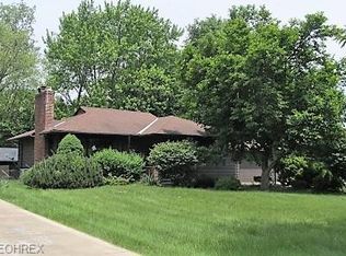 7114 Big Creek Pkwy, Middleburg Heights, OH 44130