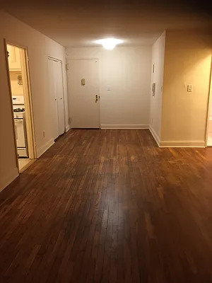 Rented by EZ Sell Realty | media 4