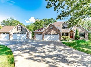 102 Sumac Ridge Dr, Foristell, MO 63348