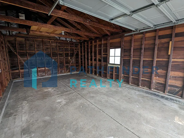 2019 Reardon Dr — Photo 2
