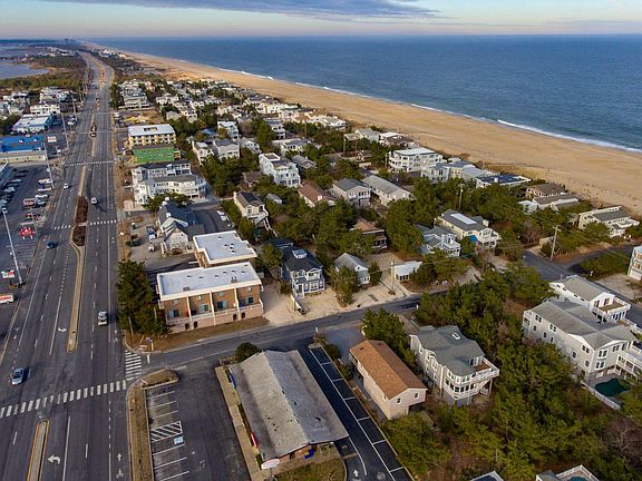 4th image of 1205 Coastal Hwy #2