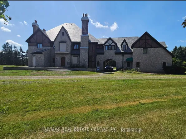 2 Edgeforest Dr, Brampton, ON L6P 0E1