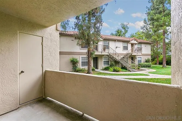 10343 Azuaga St #71 — Photo 12
