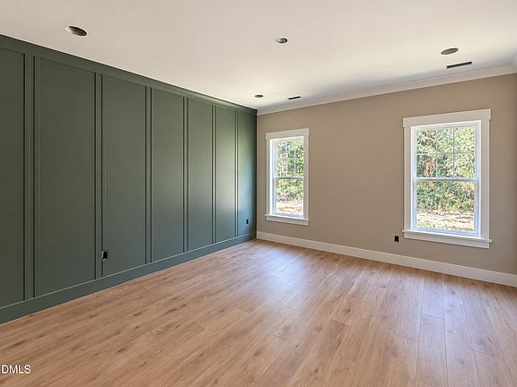 5th image of 32 Clio Ct #16