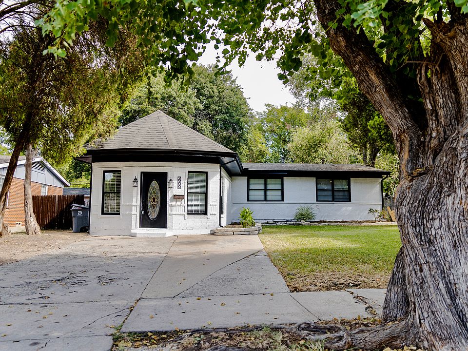 1st image of 2209 Tolosa Dr
