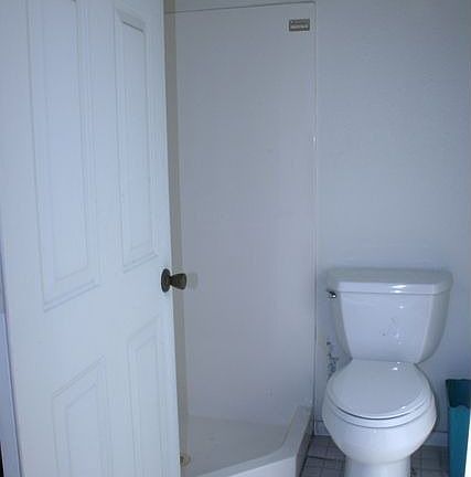 Yet Another 3/4 Bathroom Next To Pool