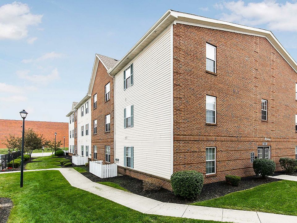 Enclave at Albany Park - 03