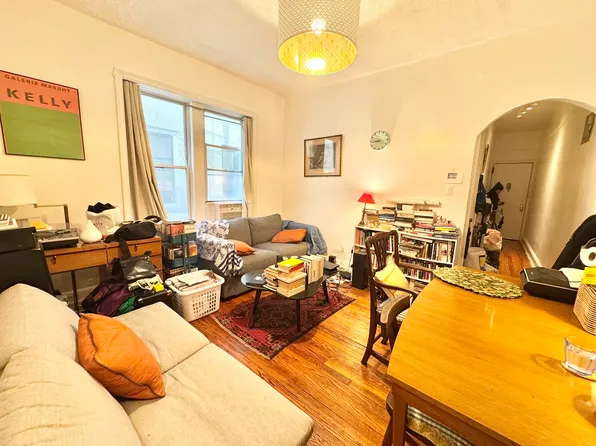 4815 4th Avenue image 1 of 9