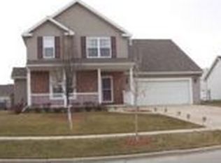 512 Eddy Rd, Bloomington, IL 61704