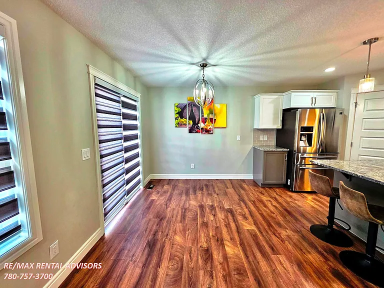 3885 Robins Cres NW — Photo 5