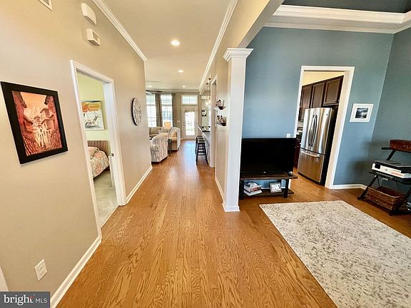 4th image of 23675 Samuel Adams Cir