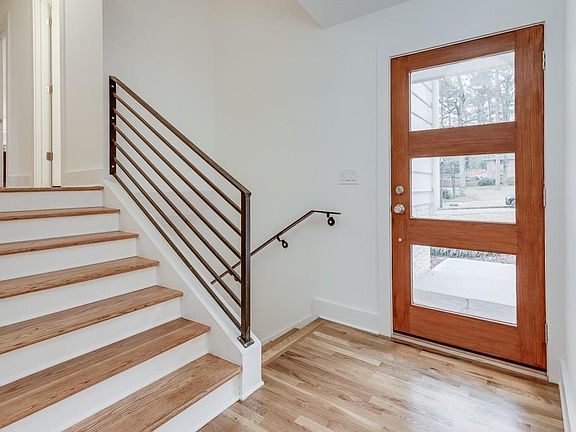 2nd image of 2055 Fairwood Ln