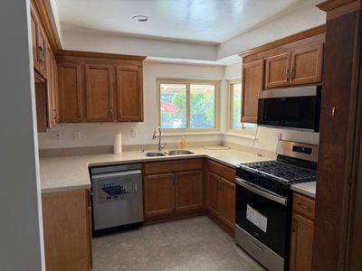 10101 Crebs Ave, Northridge, CA, 91324