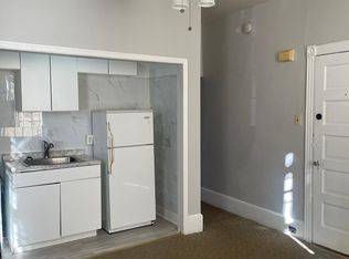1309 W 13th St APT 1, Wilmington, DE 19806