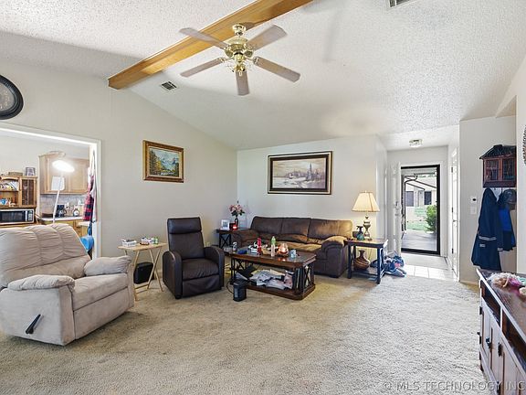 3rd image of 1712 S 137th East Ave