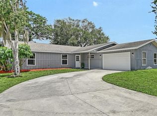 4054 Palau Dr, Sarasota, FL 34241